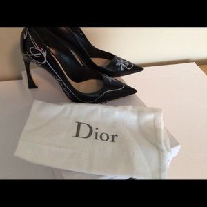 Christian Dior Blk Leather Paradise Pumps sz.37